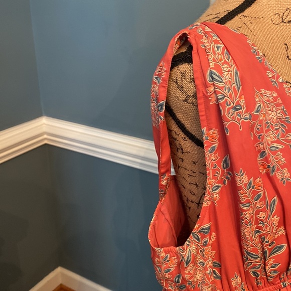 NWT, Ann Taylor silky maxi dress - Picture 4 of 7